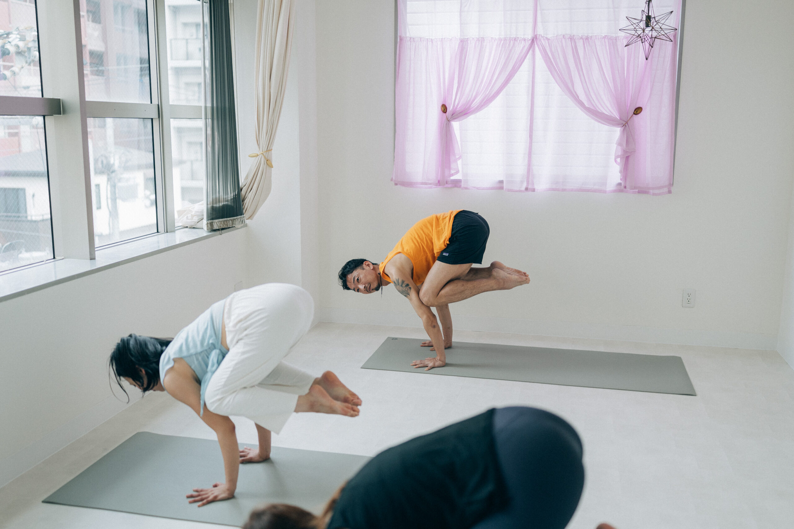 自分に合うヨガクラスの選び方 大阪梅田のヨガスタジオ  STUDIO WANDARA 